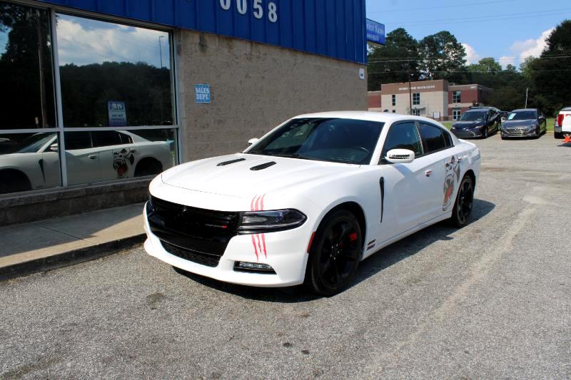 2015 Dodge Charger SXT photo 2