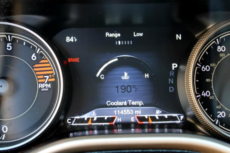 2017 Jeep Cherokee High Altitude photo 22