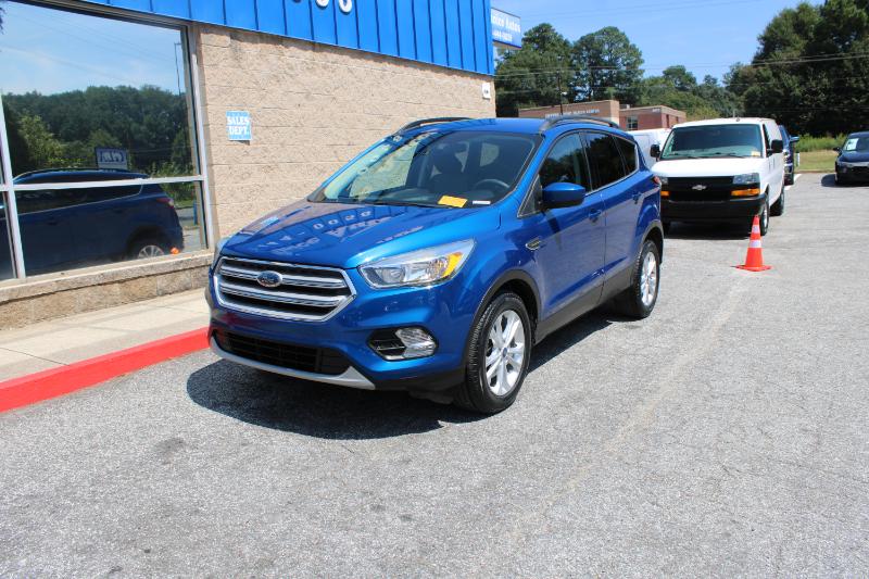 2018 Ford Escape SE photo 2