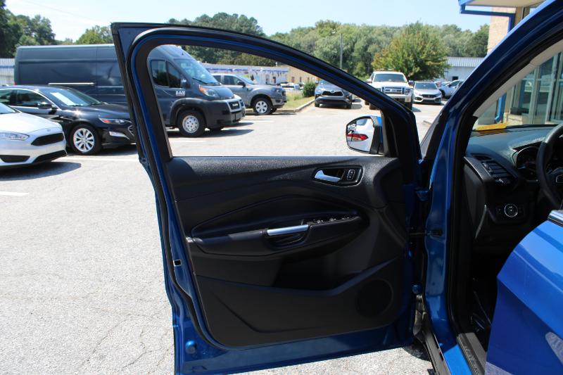 2018 Ford Escape SE photo 18
