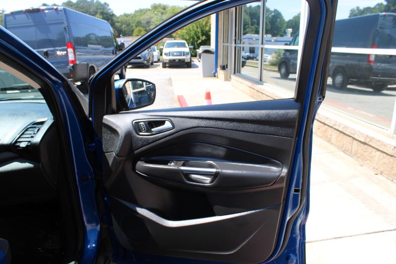2018 Ford Escape SE photo 21