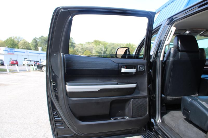 Toyota Tundra 4WD Limited CrewMax 5.5' Bed 5.7L (Natl) 2020