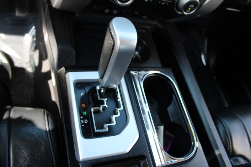 Toyota Tundra 4WD Limited CrewMax 5.5' Bed 5.7L (Natl) 2020