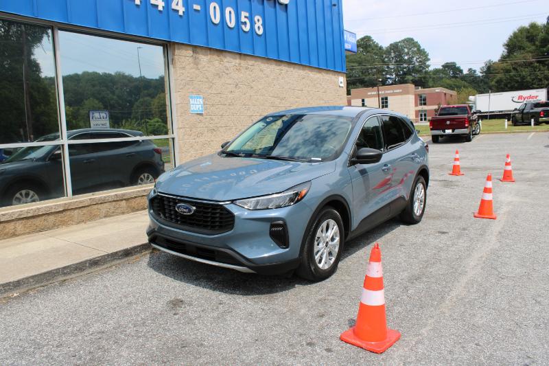 2023 Ford Escape Active photo 3