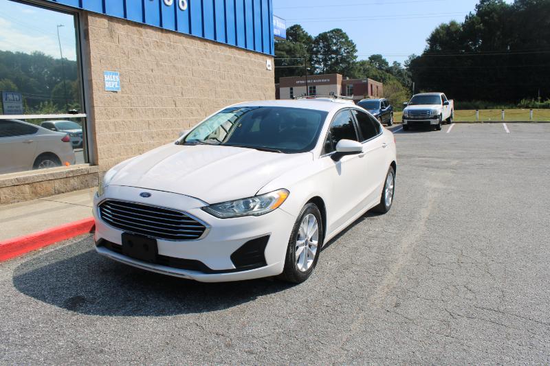 Ford Fusion SE FWD 2020