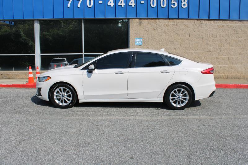 Ford Fusion SE FWD 2020