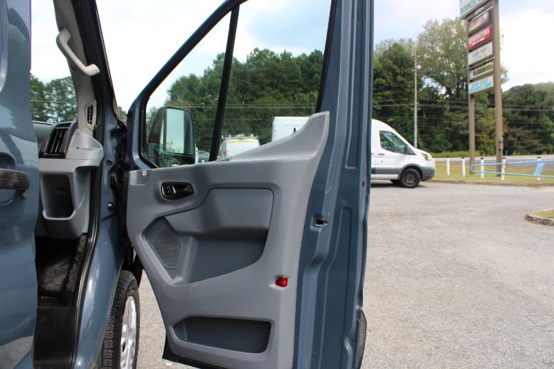 Ford Transit Van T-250 148" EL Hi Rf 9000 GVWR Sliding RH Dr 2019