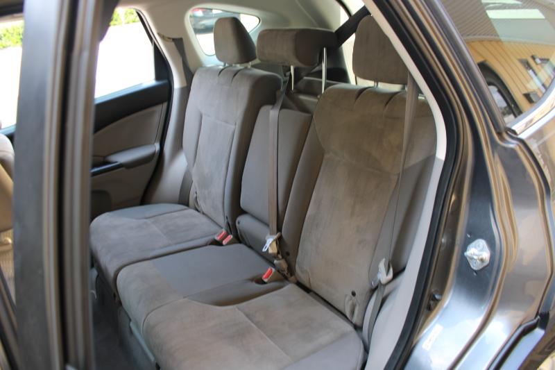 2013 Honda CR-V LX photo 13