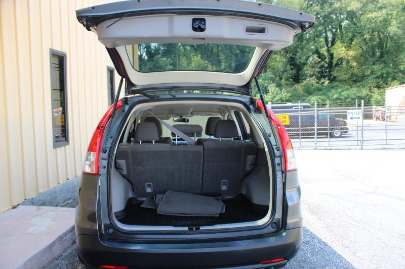 2013 Honda CR-V LX photo 15