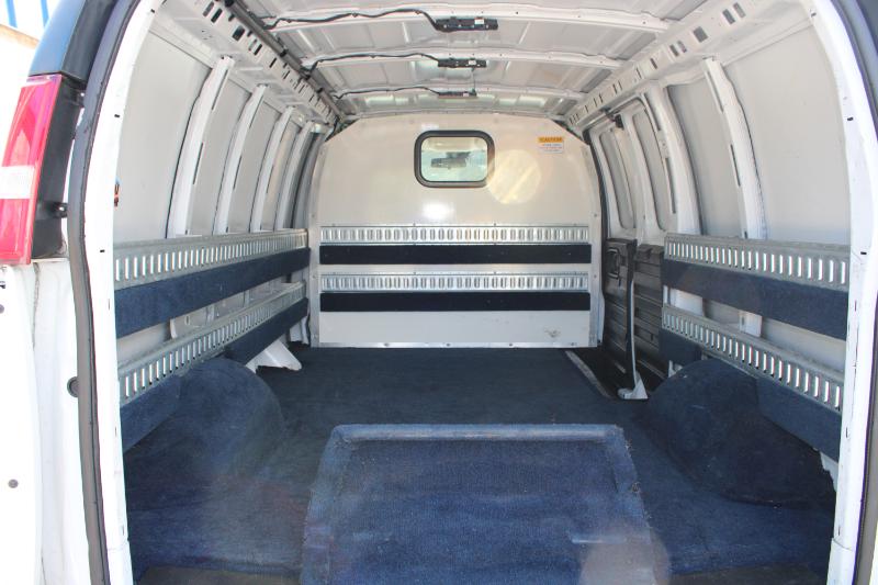 Chevrolet Express Cargo Van RWD 2500 135" 2019