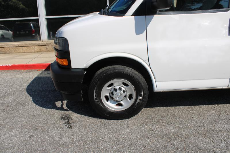 Chevrolet Express Cargo Van RWD 2500 135" 2019