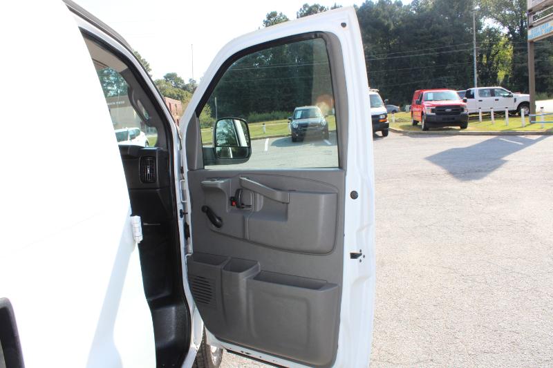 Chevrolet Express Cargo Van RWD 2500 135" 2019