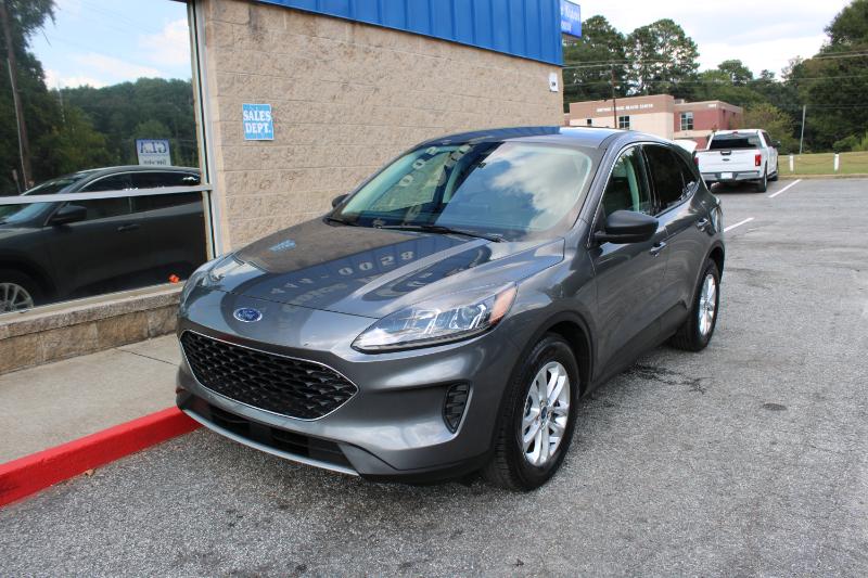 2022 Ford Escape SE photo 4