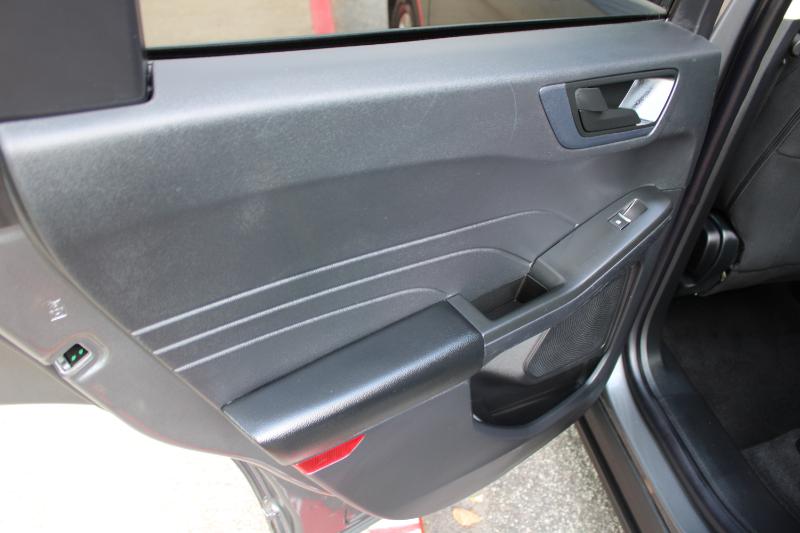 2022 Ford Escape SE photo 11