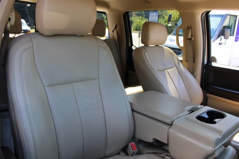 2018 Ford F-150 XLT photo 16