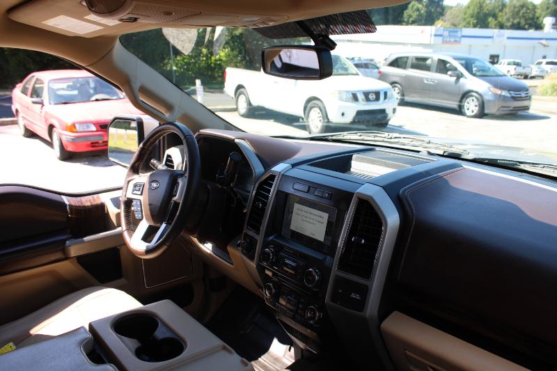 2018 Ford F-150 XLT photo 17