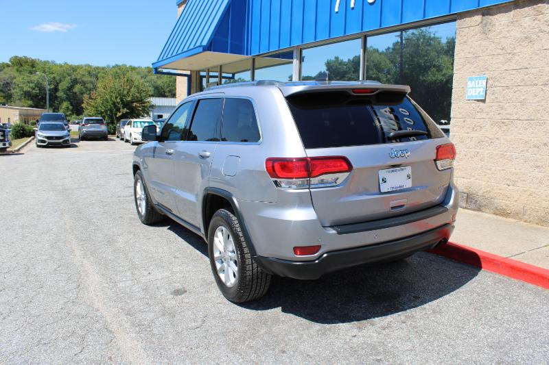 Jeep Grand Cherokee Laredo X 4x2 2021