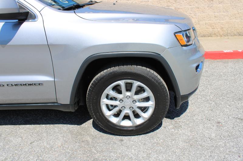 Jeep Grand Cherokee Laredo X 4x2 2021