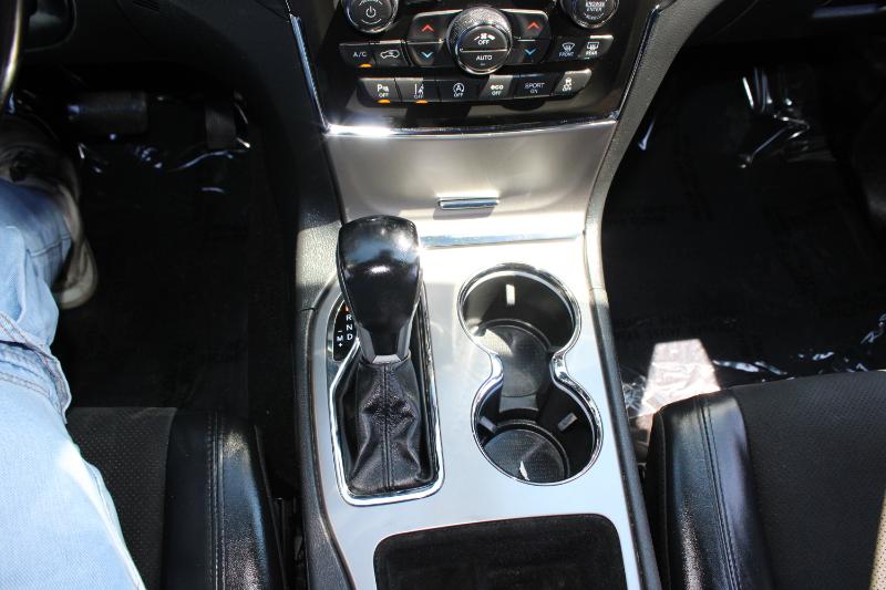 Jeep Grand Cherokee Laredo X 4x2 2021