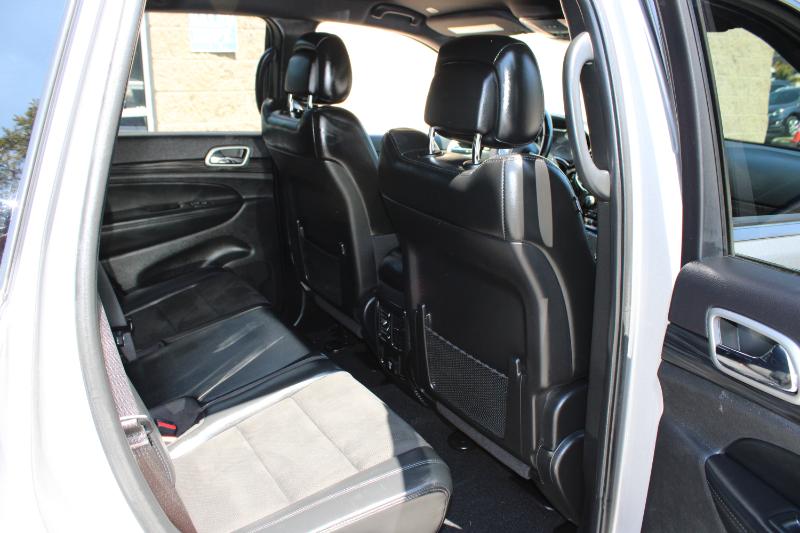 Jeep Grand Cherokee Laredo X 4x2 2021