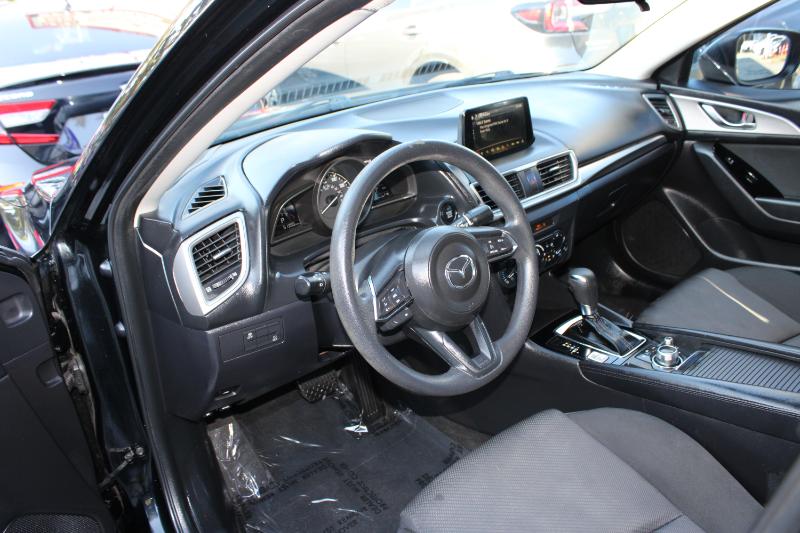 Mazda Mazda3 4-Door Sport Auto 2018