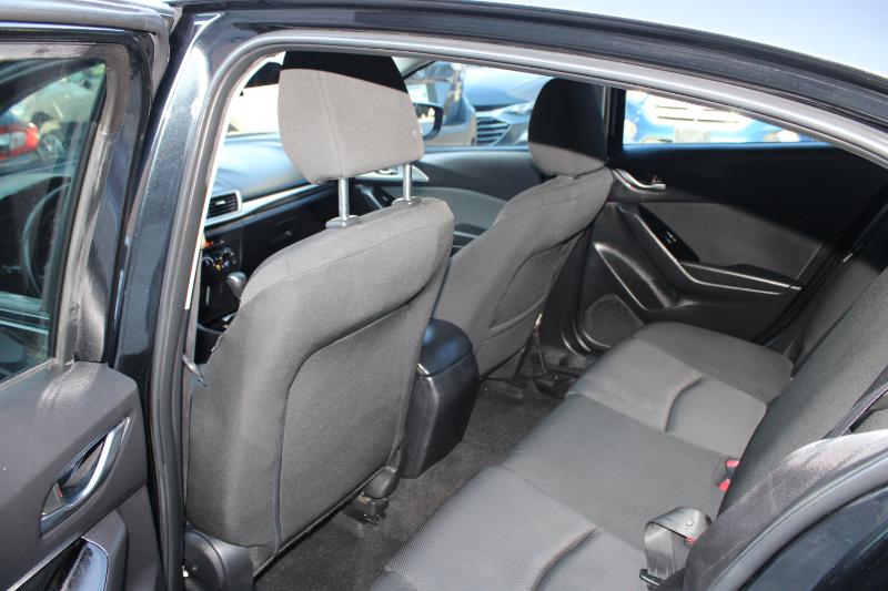 Mazda Mazda3 4-Door Sport Auto 2018