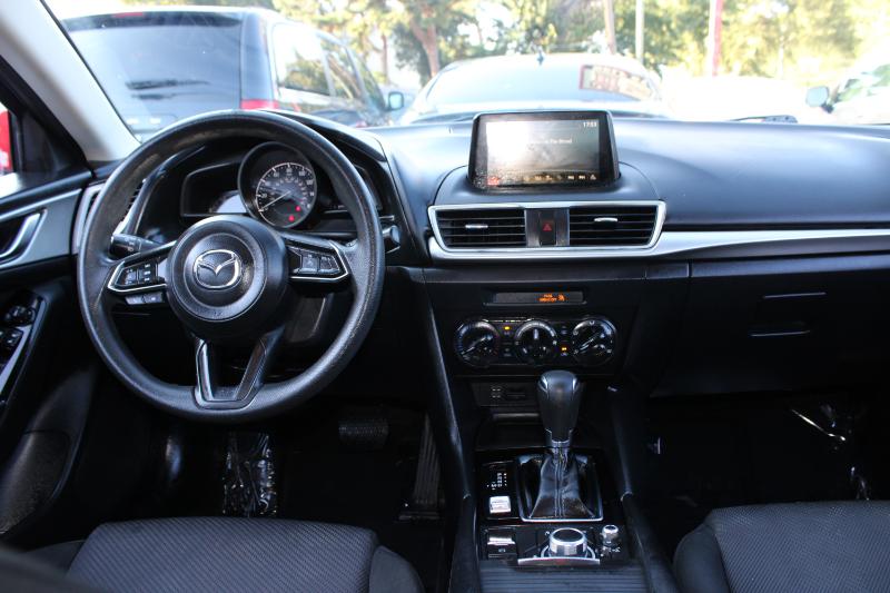 Mazda Mazda3 4-Door Sport Auto 2018