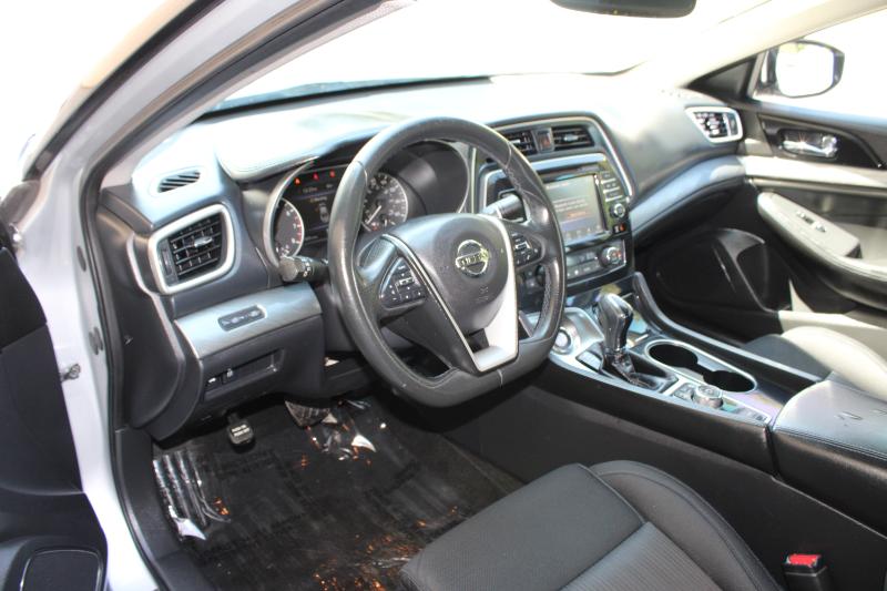 Nissan Maxima S 3.5L 2017