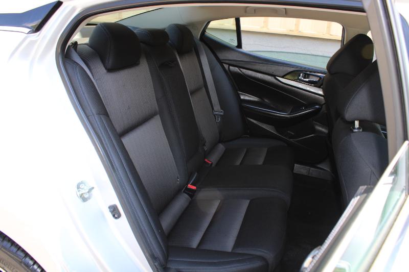 Nissan Maxima S 3.5L 2017