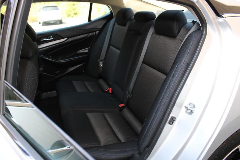 Nissan Maxima S 3.5L 2017