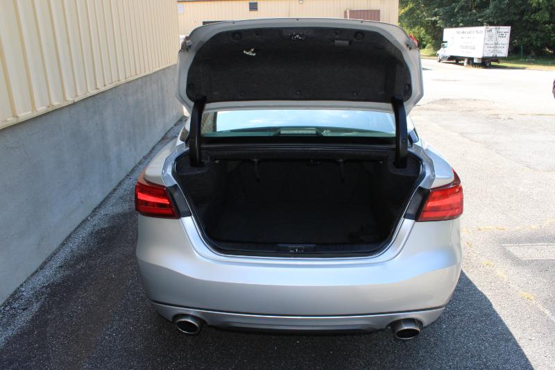 Nissan Maxima S 3.5L 2017