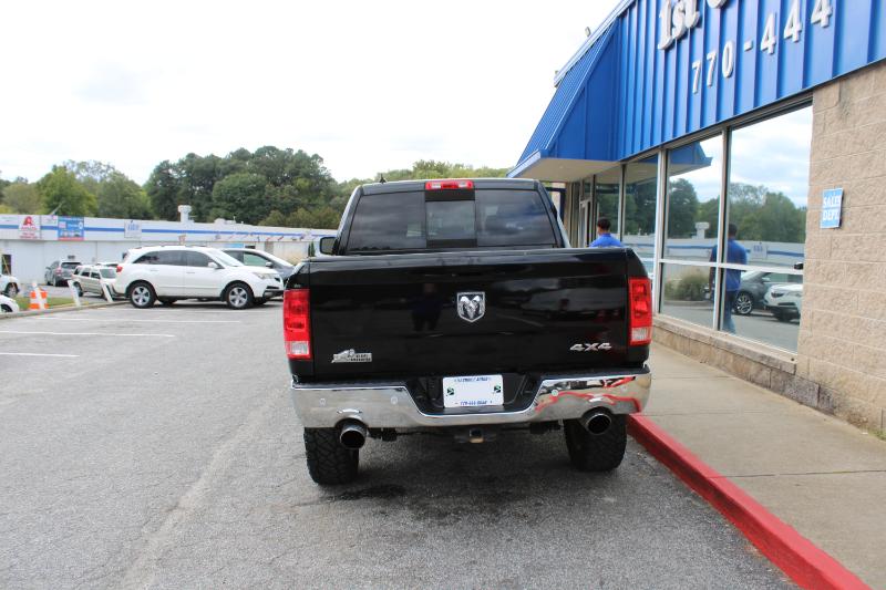 2016 Ram 1500 Big Horn photo 4