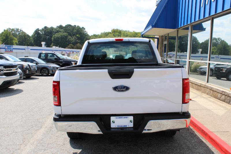 Ford F-150 XL 2WD SuperCrew 5.5' Box 2017