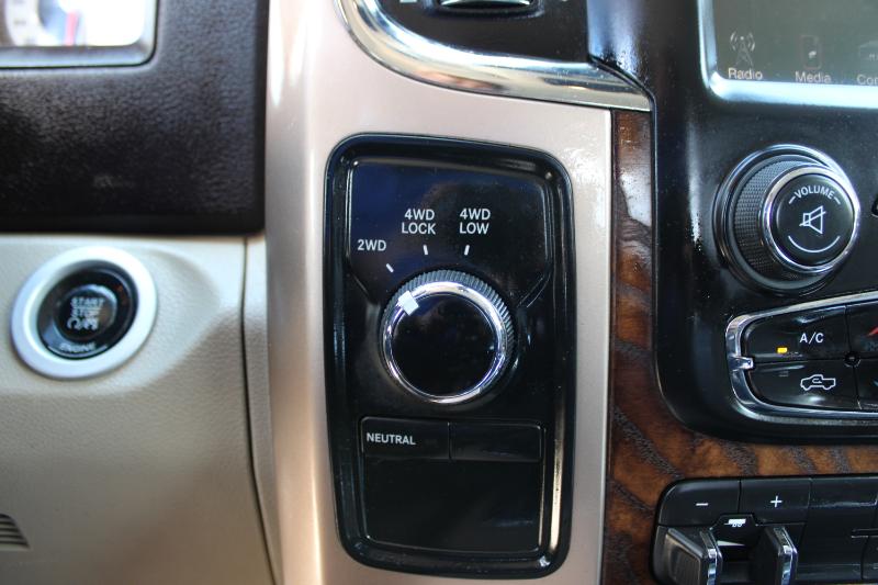 2014 Ram 2500 Longhorn photo 16