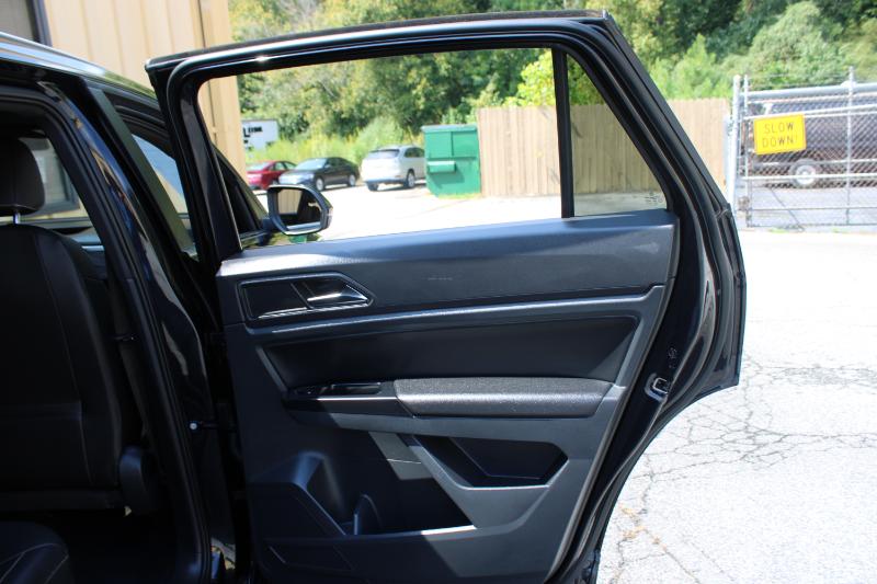 Volkswagen Atlas Cross Sport 3.6L V6 SE w/Technology 4MOTION 2020