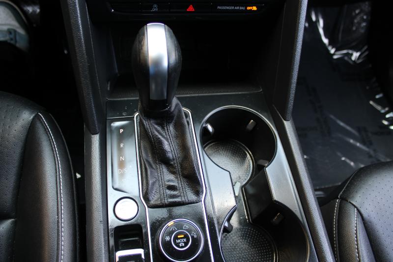 Volkswagen Atlas Cross Sport 3.6L V6 SE w/Technology 4MOTION 2020