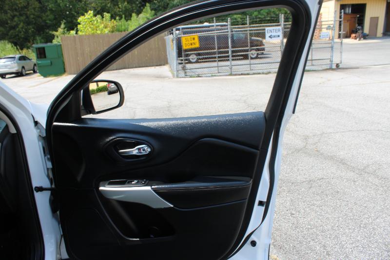 Jeep Cherokee Latitude Plus 4x4 2018