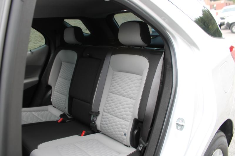 Chevrolet Equinox AWD 4dr LS w/1FL 2021