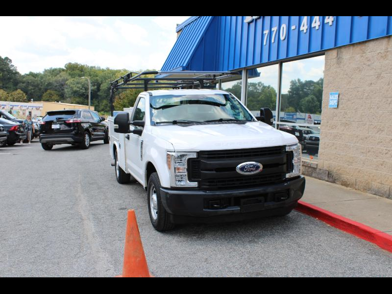 Ford Super Duty F-350 SRW XL 2WD Reg Cab 8' Box 2018