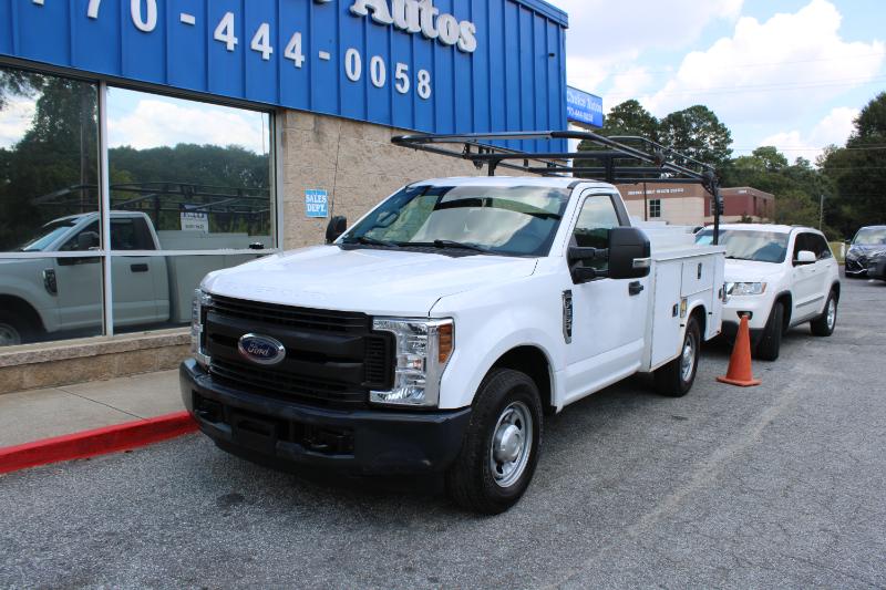 Ford Super Duty F-350 SRW XL 2WD Reg Cab 8' Box 2018