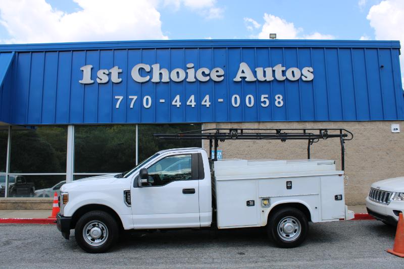 Ford Super Duty F-350 SRW XL 2WD Reg Cab 8' Box 2018