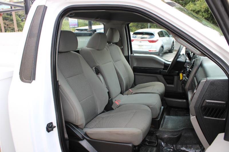 Ford Super Duty F-350 SRW XL 2WD Reg Cab 8' Box 2018