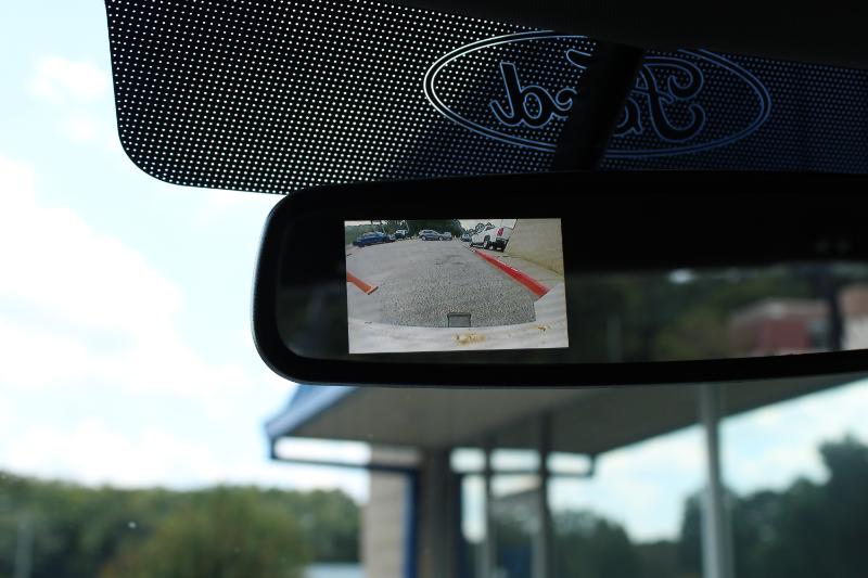 Ford Super Duty F-350 SRW XL 2WD Reg Cab 8' Box 2018