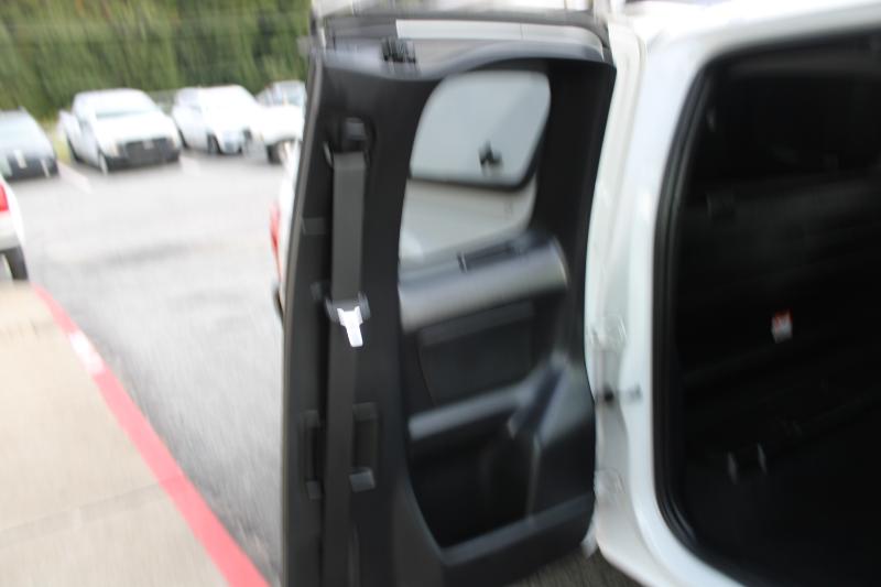 Toyota Tacoma 2WD SR5 Access Cab 6' Bed I4 AT (Natl) 2019