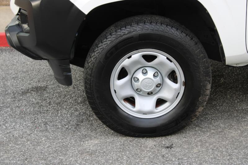 Toyota Tacoma 2WD SR5 Access Cab 6' Bed I4 AT (Natl) 2019