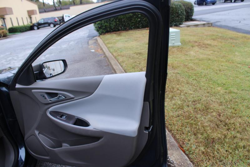 Chevrolet Malibu 4dr Sdn LS w/1FL 2020