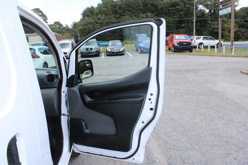 Chevrolet City Express Cargo Van FWD 115" LT 2015