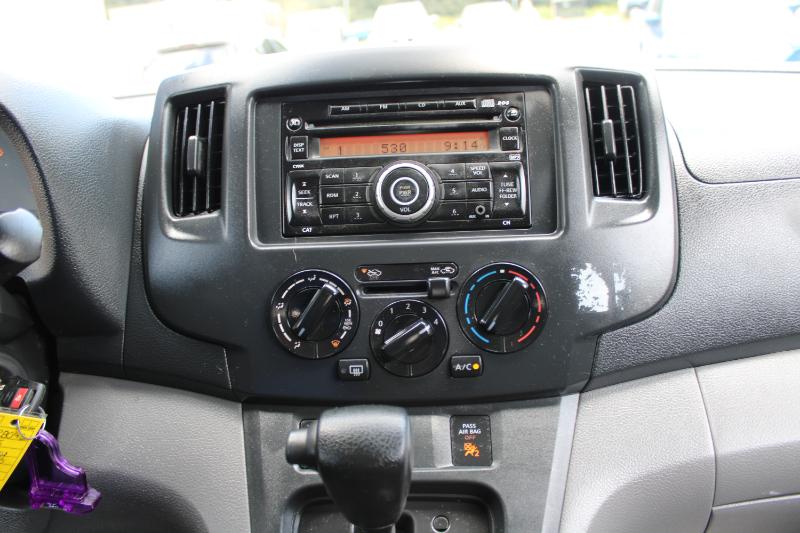 Chevrolet City Express Cargo Van FWD 115" LT 2015