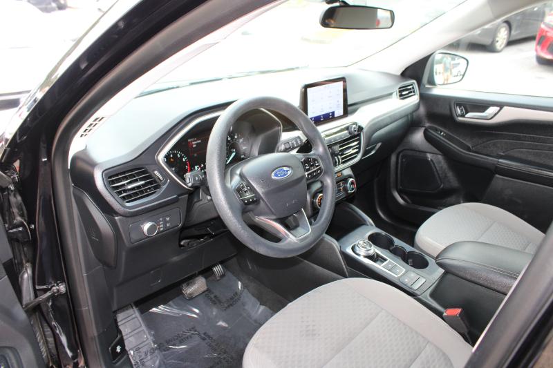 2021 Ford Escape SE photo 8