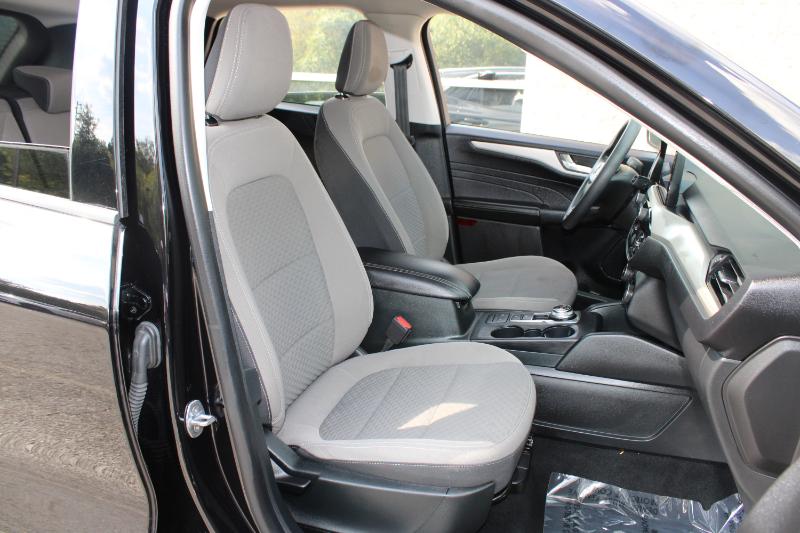 2021 Ford Escape SE photo 9